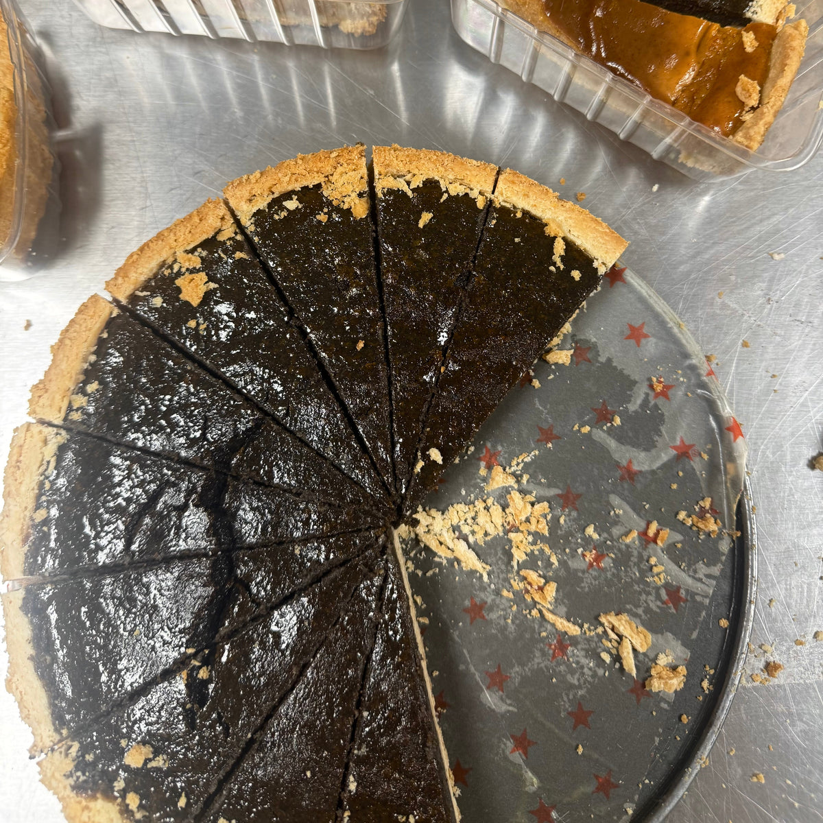 Mini cheesecake de ajonjolí negro